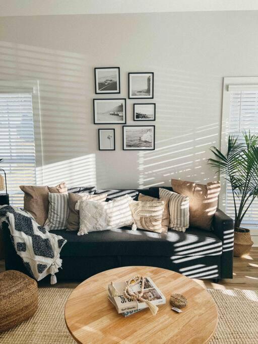 Cozy Coastal Bungalow Опелика Екстериор снимка